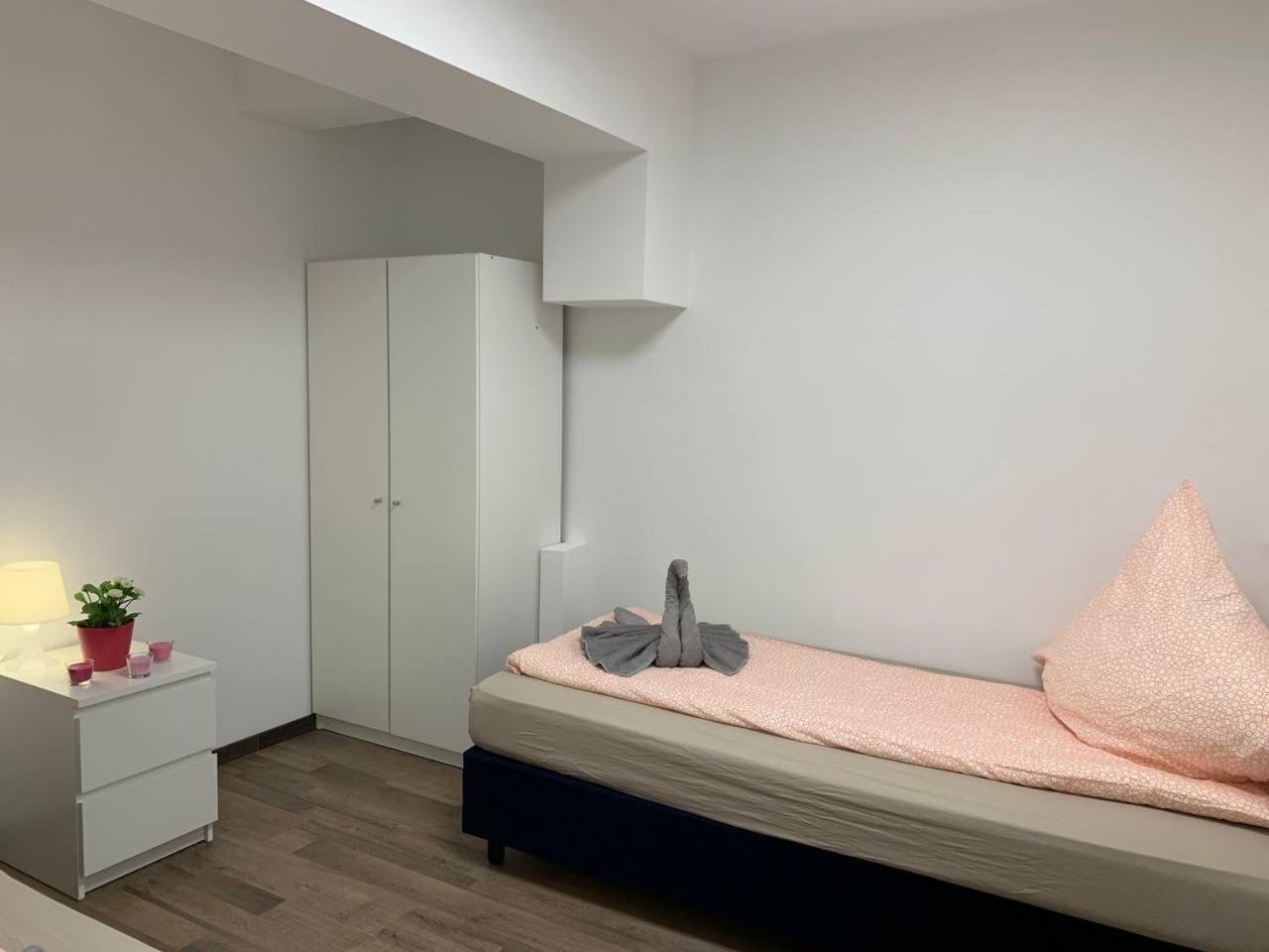 Central Private Rooms In Popular Neighborhood! Köln Exterior foto